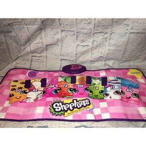 Child’s Piano Mat by Shopkins
